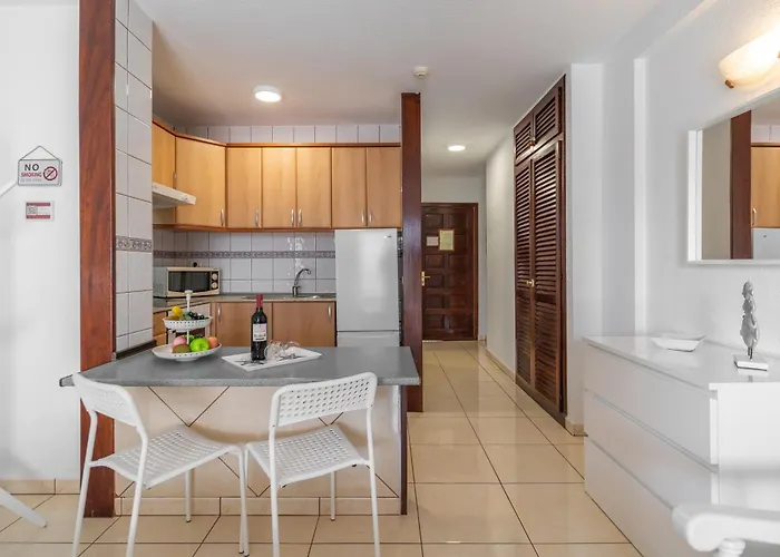 Go2tenerife Apart'azul Near The & Pool View * 美洲海滩