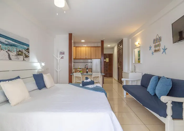 公寓 Go2tenerife Apart'azul Near The & Pool View